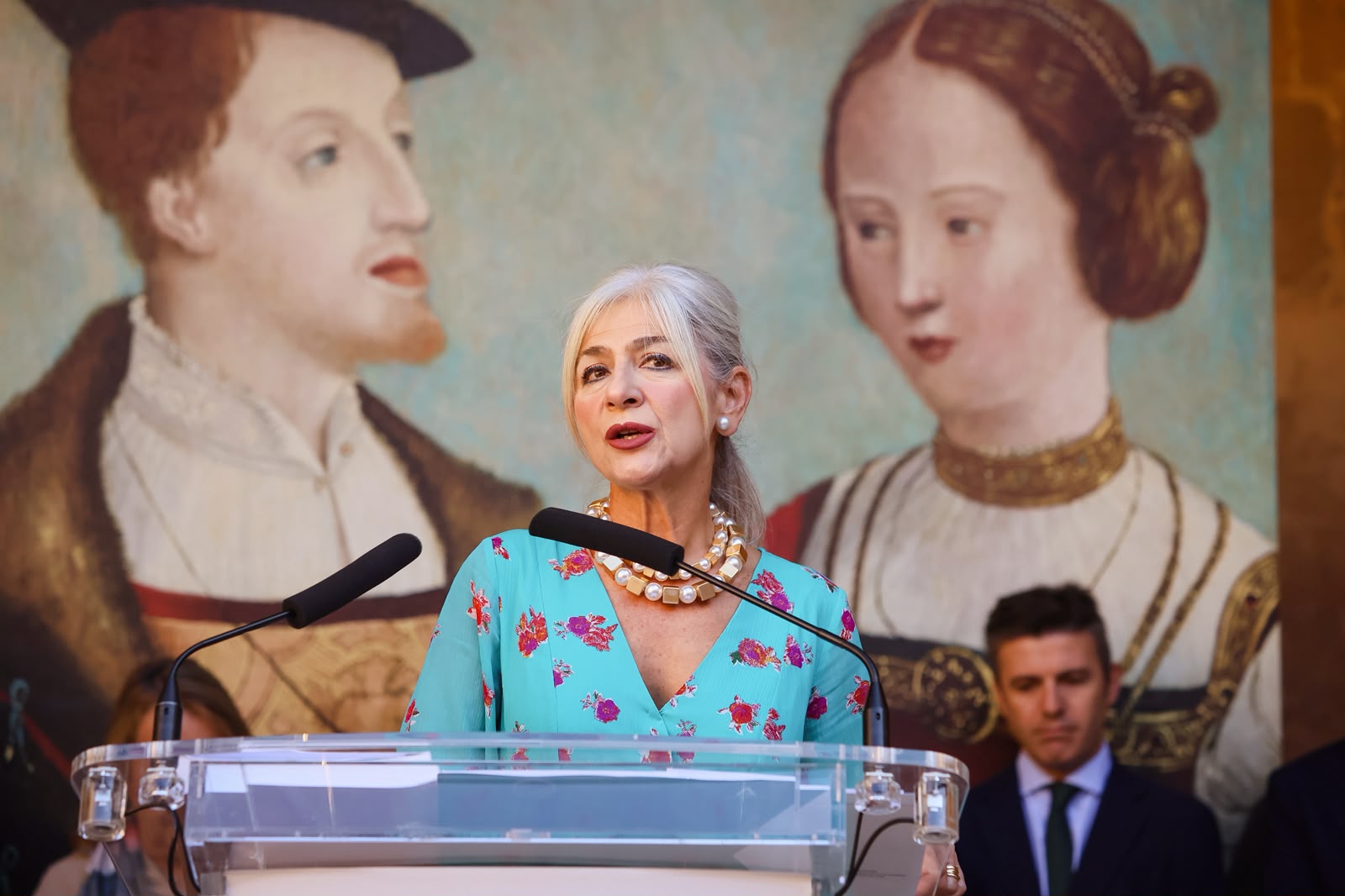 La Alhambra reúne un centenar de obras de 34 colecciones en la muestra dedicada a Carlos V e Isabel de Portugal
